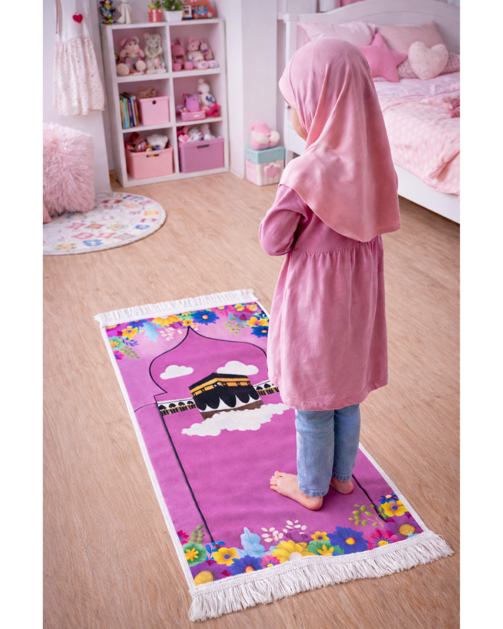 Çocuk Seccadesi Kabe desenli 40×95 cm | Dijital Baskı | Renkli & Eğitici Tasarım