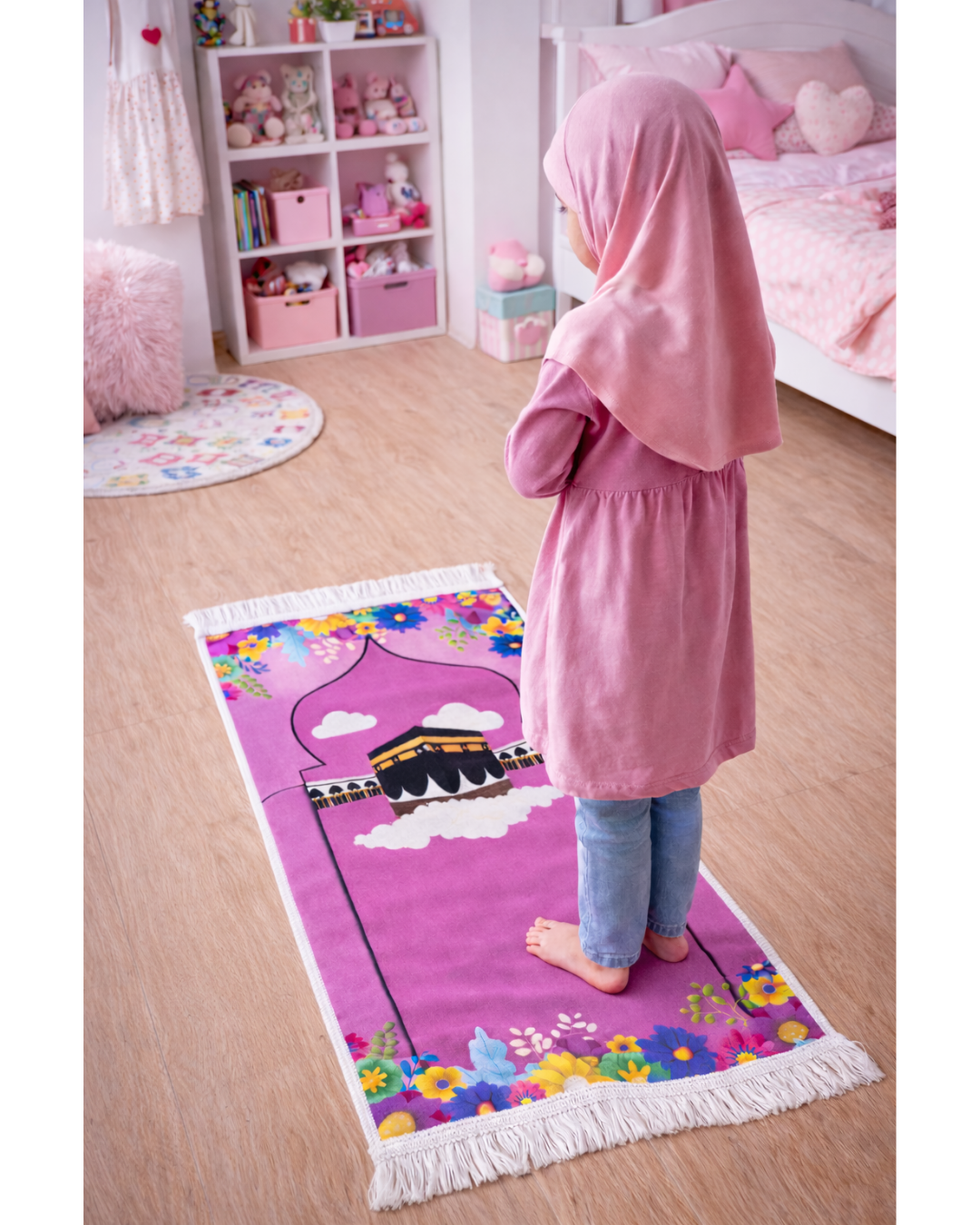 Çocuk Seccadesi Kabe desenli 40×95 cm | Dijital Baskı | Renkli & Eğitici Tasarım